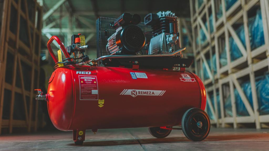 Компрессоры для автосервисов.jpg Компрессоры для автосервисов.jpg